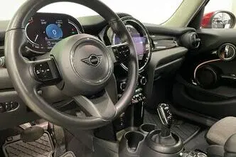 MINI Cooper, 1.5, 100 kW, bensiin, automaat, esivedu