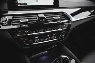 BMW 550, 3.0, 294 kW, diisel, automaat, nelikvedu