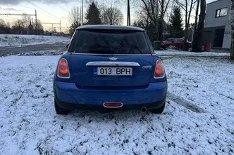 MINI Cooper, 1.6, 88 kW, petrol, manual, front-wheel drive