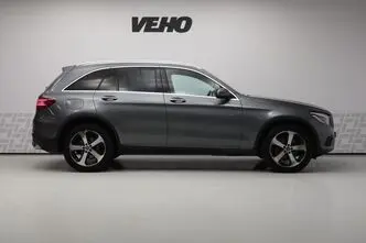 Mercedes-Benz GLC 220, 2.1, 125 kW, diesel, automatic, four-wheel drive