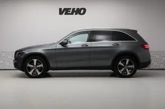 Mercedes-Benz GLC 220, 2.1, 125 kW, diesel, automatic, four-wheel drive