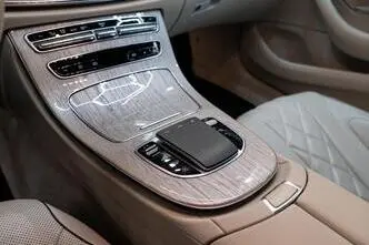 Mercedes-Benz CLS 450, 3.0, 270 kW, hibrīds, automātiskā, pilnpiedziņa