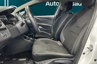 Renault Clio, 0.9, 66 kW, petrol, manual, front-wheel drive