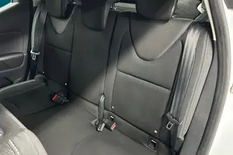 Renault Clio, 0.9, 66 kW, petrol, manual, front-wheel drive