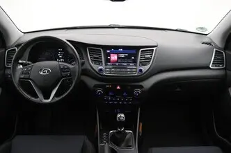 Hyundai Tucson, 1.6, 97 kW, benzīns, manuālā, priekšējā piedziņa