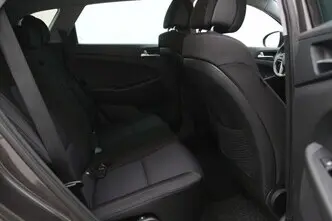 Hyundai Tucson, 1.6, 97 kW, benzīns, manuālā, priekšējā piedziņa