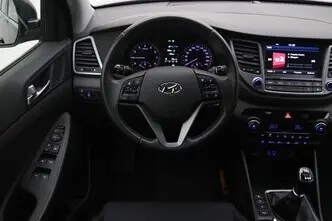 Hyundai Tucson, 1.6, 97 kW, benzīns, manuālā, priekšējā piedziņa