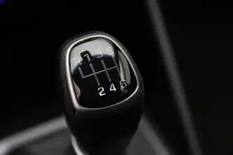 Hyundai Tucson, 1.6, 97 kW, benzīns, manuālā, priekšējā piedziņa