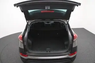 Hyundai Tucson, 1.6, 97 kW, benzīns, manuālā, priekšējā piedziņa