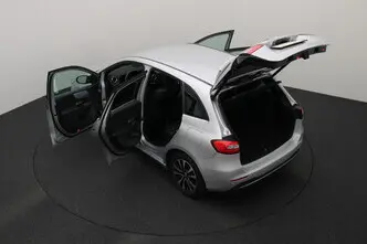 Mercedes-Benz B 180, 1.3, 100 kW, benzīns, automātiskā, priekšējā piedziņa