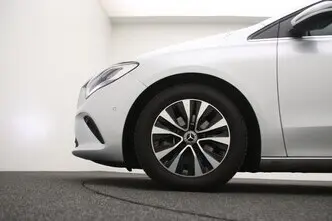 Mercedes-Benz B 180, 1.3, 100 kW, benzīns, automātiskā, priekšējā piedziņa