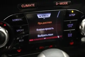 Nissan Juke, 1.6, 86 kW, benzinas, automatinė, priekiniai varomieji ratai