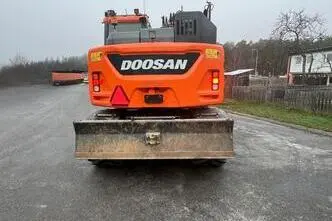 Doosan DX 165W-5, 102 kW