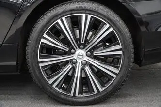 Volvo S90, 2.0, 173 kW, hibrīds, automātiskā, pilnpiedziņa