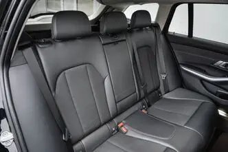 BMW 320, 2.0, 140 kW, diisel, automaat