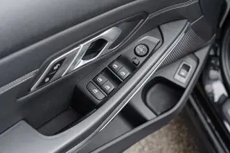 BMW 320, 2.0, 140 kW, diisel, automaat