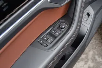 Volkswagen Touareg, 3.0, 170 kW, dīzelis, automātiskā