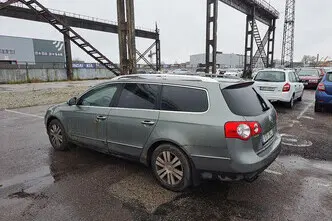 Volkswagen Passat, 2.0, 110 kW, bensiin, automaat, esivedu