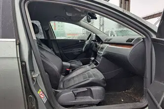 Volkswagen Passat, 2.0, 110 kW, bensiin, automaat, esivedu