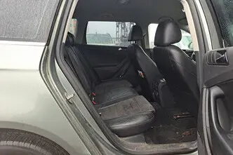 Volkswagen Passat, 2.0, 110 kW, bensiin, automaat, esivedu
