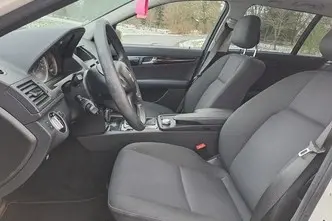 Mercedes-Benz C 180, 2.1, 88 kW, dyzelinas, automatinė, galiniai varomieji ratai