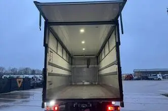 Mercedes-Benz Antos 2543 6x2*4, 315 kW, dīzelis, automātiskā