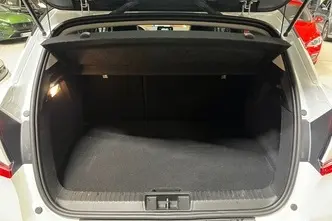 Renault Captur, 1.6, 117 kW, pistikhübriid, automaat, esivedu