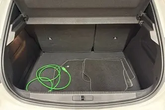 Peugeot 208, 1.2, 55 kW, benzīns, manuālā, priekšējā piedziņa