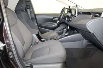 Toyota Corolla, 1.6, 97 kW, bensiin, automaat, esivedu