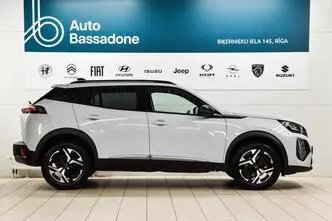 Peugeot 2008, automatic, front-wheel drive