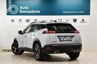 Peugeot 2008, automatic, front-wheel drive