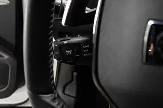 Peugeot 2008, automatic, front-wheel drive