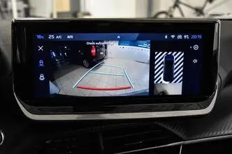 Peugeot 2008, automatic, front-wheel drive