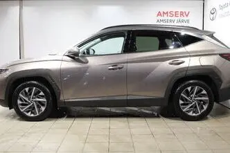 Hyundai Tucson, 1.6, 110.1 kW, petrol, manual, front-wheel drive