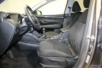 Hyundai Tucson, 1.6, 110.1 kW, petrol, manual, front-wheel drive