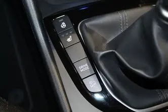 Hyundai Tucson, 1.6, 110.1 kW, petrol, manual, front-wheel drive