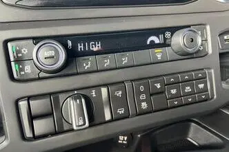 Scania R410, 12.7, 302 kW, дизель, автомат, задний привод