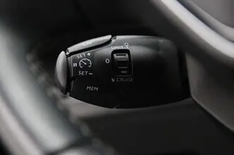 Peugeot 5008, 1.5, 96 kW, diisel, automaat, esivedu