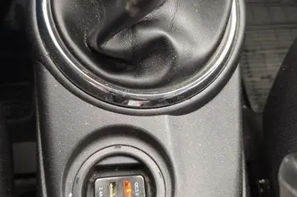 Mitsubishi ASX, 1.6, 86 kW, benzīns, manuālā, priekšējā piedziņa