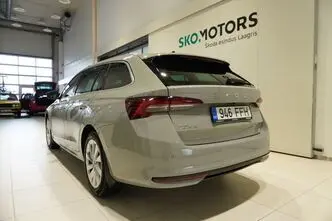 Škoda Octavia, 1.5, 110 kW, hybrid, automatic, front-wheel drive