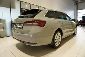 Škoda Octavia, 1.5, 110 kW, hybrid, automatic, front-wheel drive
