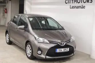 Toyota Yaris, 1.3, 73 kW, petrol, automatic, front-wheel drive