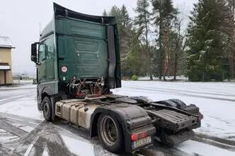 Mercedes-Benz Actros, 10.7, 265 kW, diisel, tagavedu