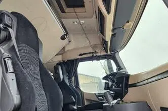 Mercedes-Benz Actros, 10.7, 265 kW, diisel, tagavedu