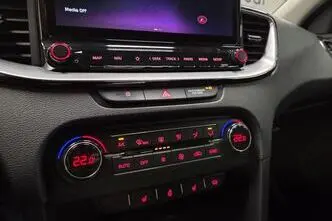 Kia XCeed, 1.4, 103 kW, bensiin, automaat, esivedu