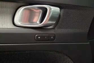 Volvo XC40, 2.0, 145 kW, hübriid, automaat, nelikvedu