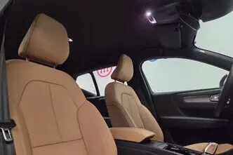 Volvo XC40, 2.0, 145 kW, hübriid, automaat, nelikvedu