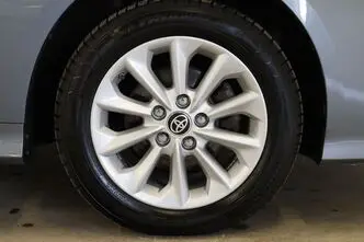 Toyota Corolla, 1.8, 72 kW, hübriid, automaat, esivedu