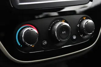 Renault Captur, 1.5, 66 kW, diisel, automaat, esivedu