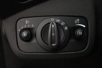 Ford Kuga, 1.5, 88 kW, benzīns, manuālā, priekšējā piedziņa